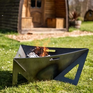 Arada Delta Fire Pit Medium