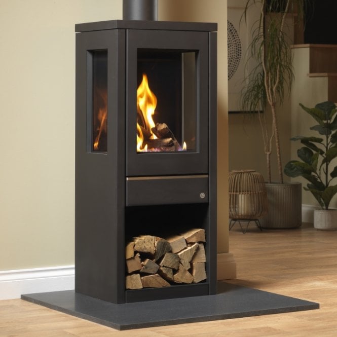 Qudos  Xenos Balanced Flue Gas Stove